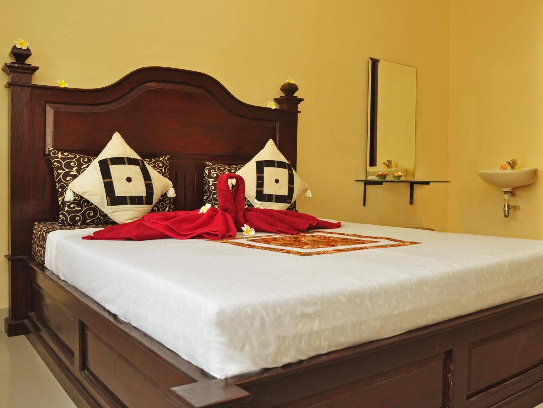 Astiti Guest House Salon And Spa Ubud  Bagian luar foto